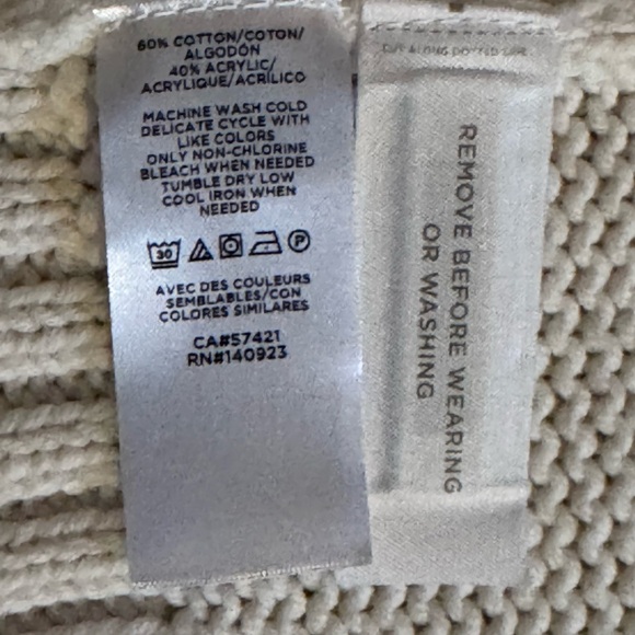 LOFT Cream Cardigan with Red Heart on Back Medium NWOT - Picture 7 of 7